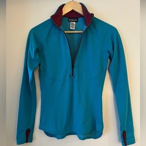 Patagonia Base Layer Long Sleeve Top with Half Zipper - Aqua & Purple. Size XS